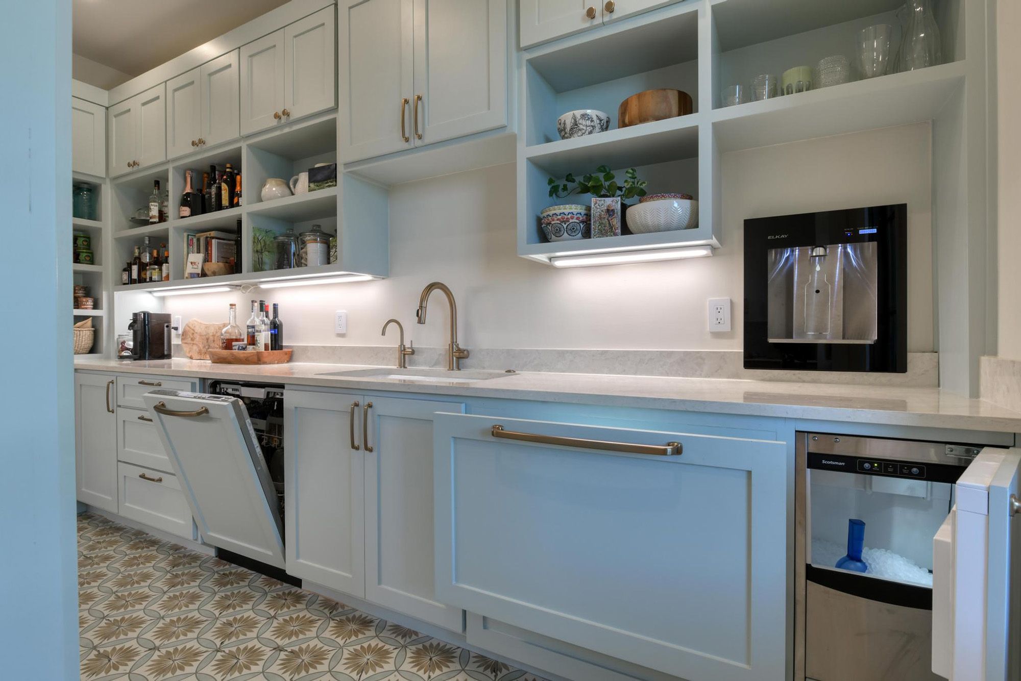 This gorgeous home has 7 bedrooms, 7 ensuite bathrooms, 2- ½ baths and a 4-car garage, Waring, Welfare, Texas