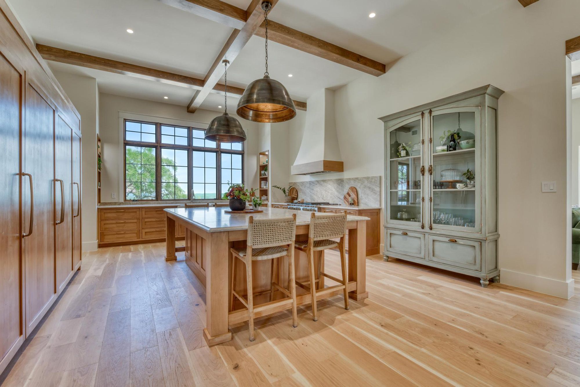 This gorgeous home has 7 bedrooms, 7 ensuite bathrooms, 2- ½ baths and a 4-car garage, Waring, Welfare, Texas