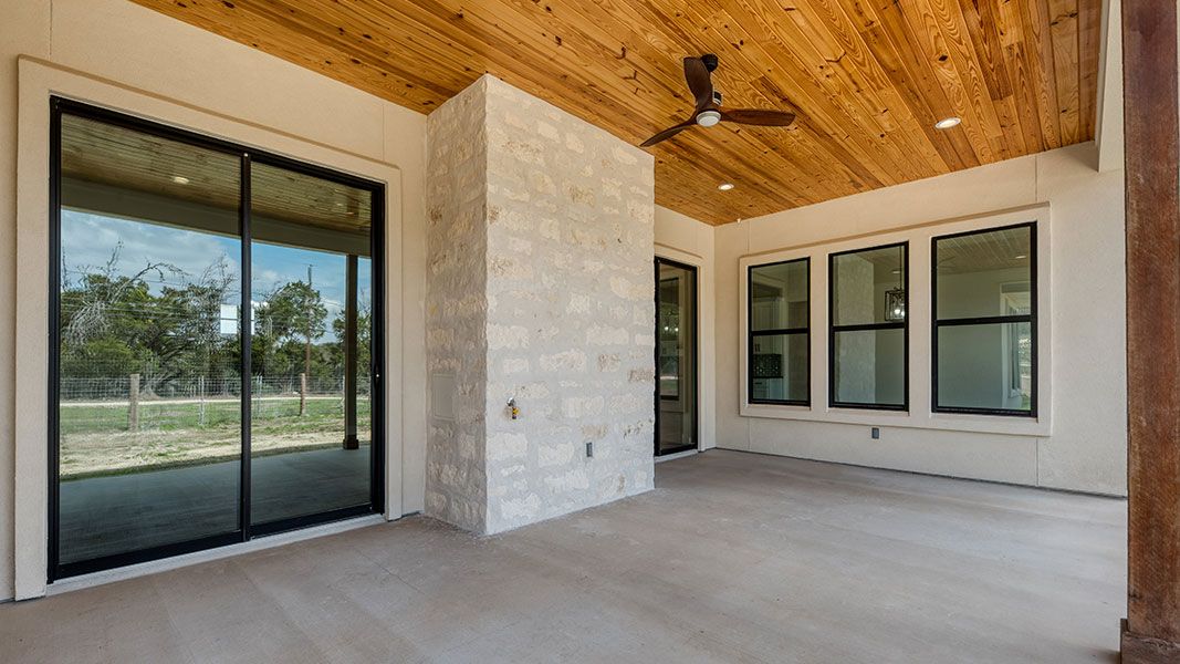 3 bedroom, 3½ baths, Boerne Texas home