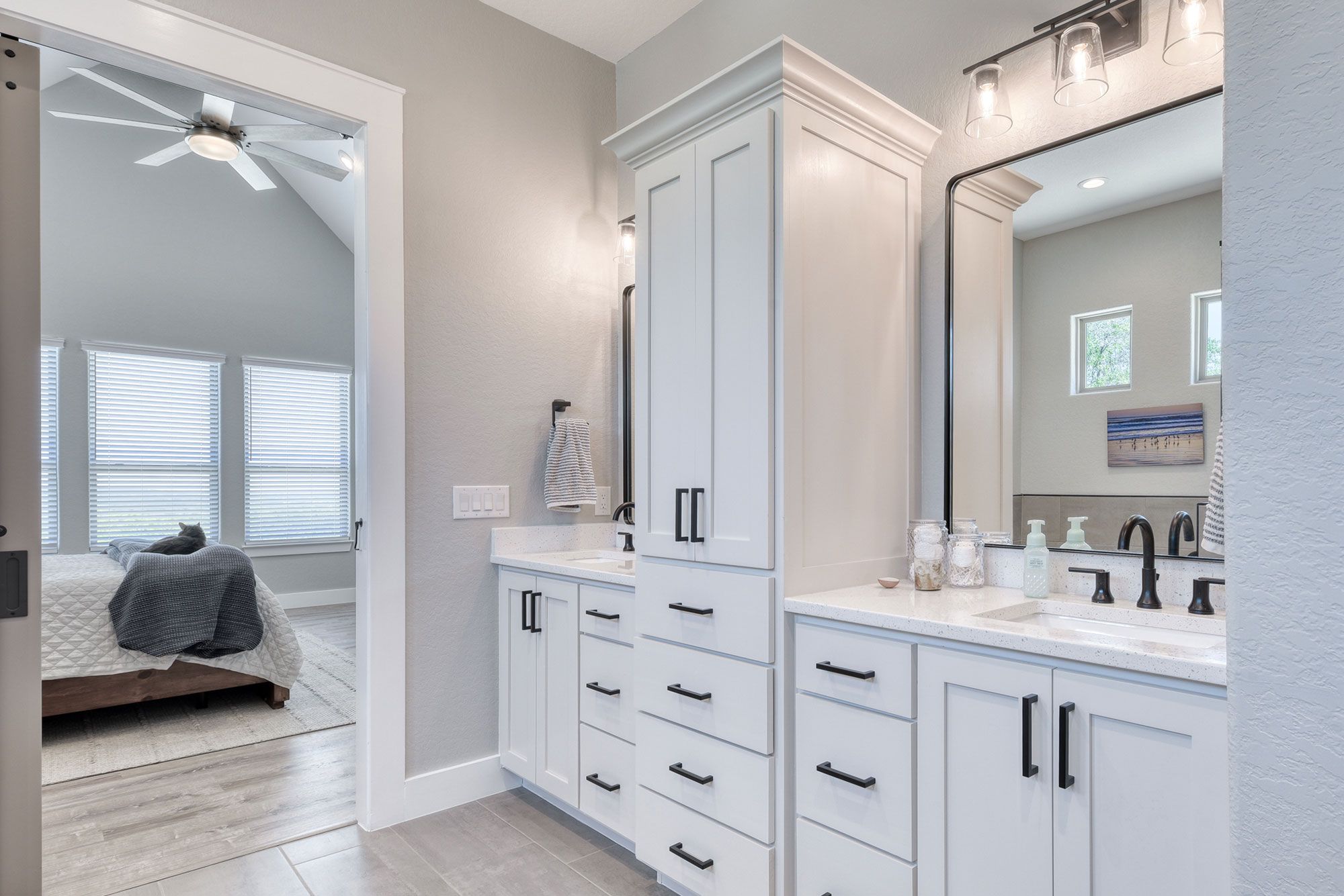 3 bedrooms and 2 1/2 baths Hill Country home. Open floor plan. Breathtaking views. Kendalia, Texas