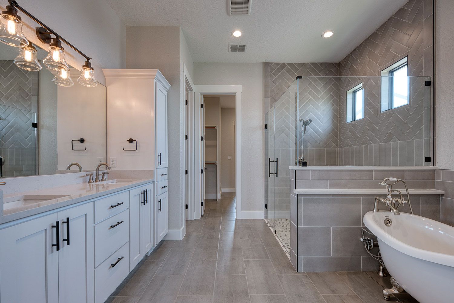 3 bedroom, 3½ baths, Boerne Texas home