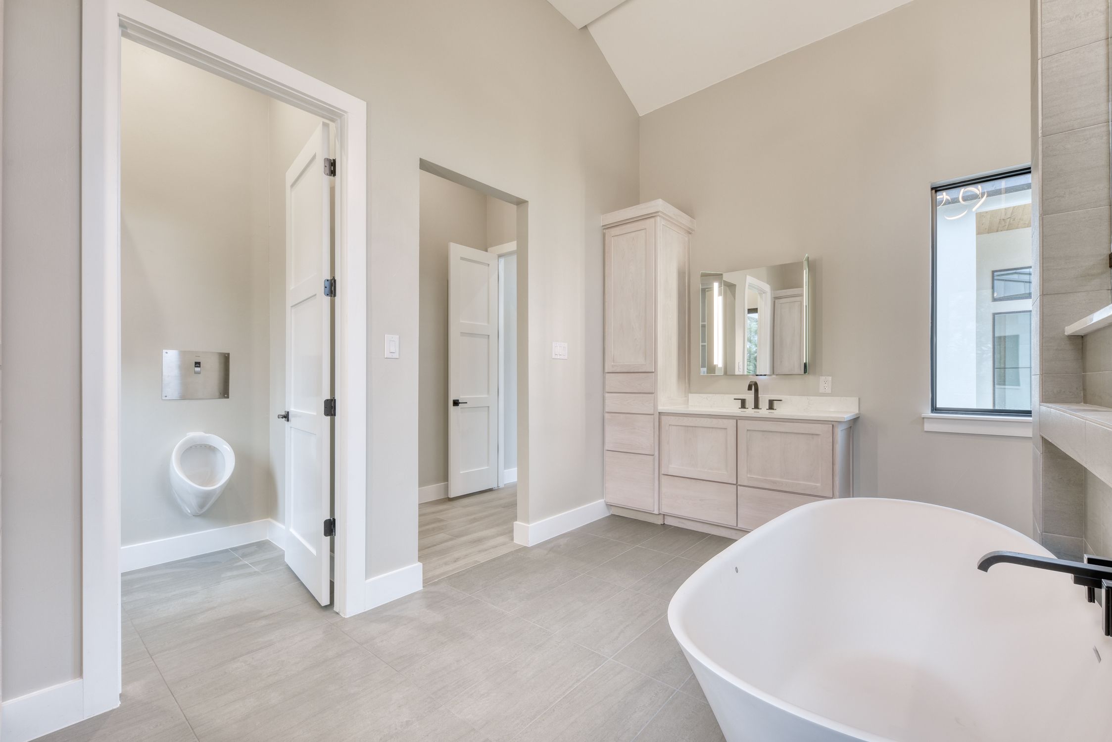 Stunning 3300sq/ft home in Helotes, TX