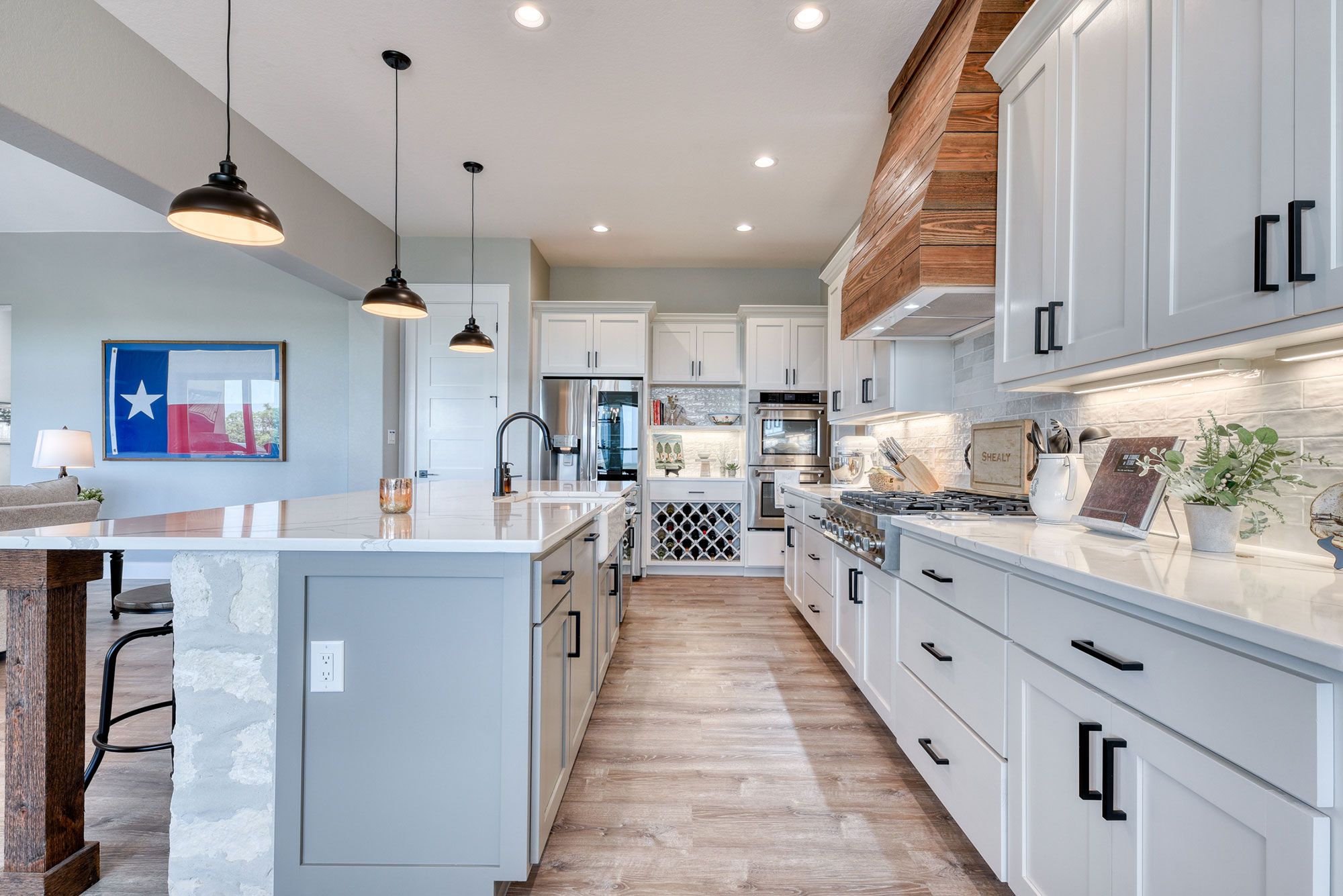 3 bedrooms and 2 1/2 baths Hill Country home. Open floor plan. Breathtaking views. Kendalia, Texas